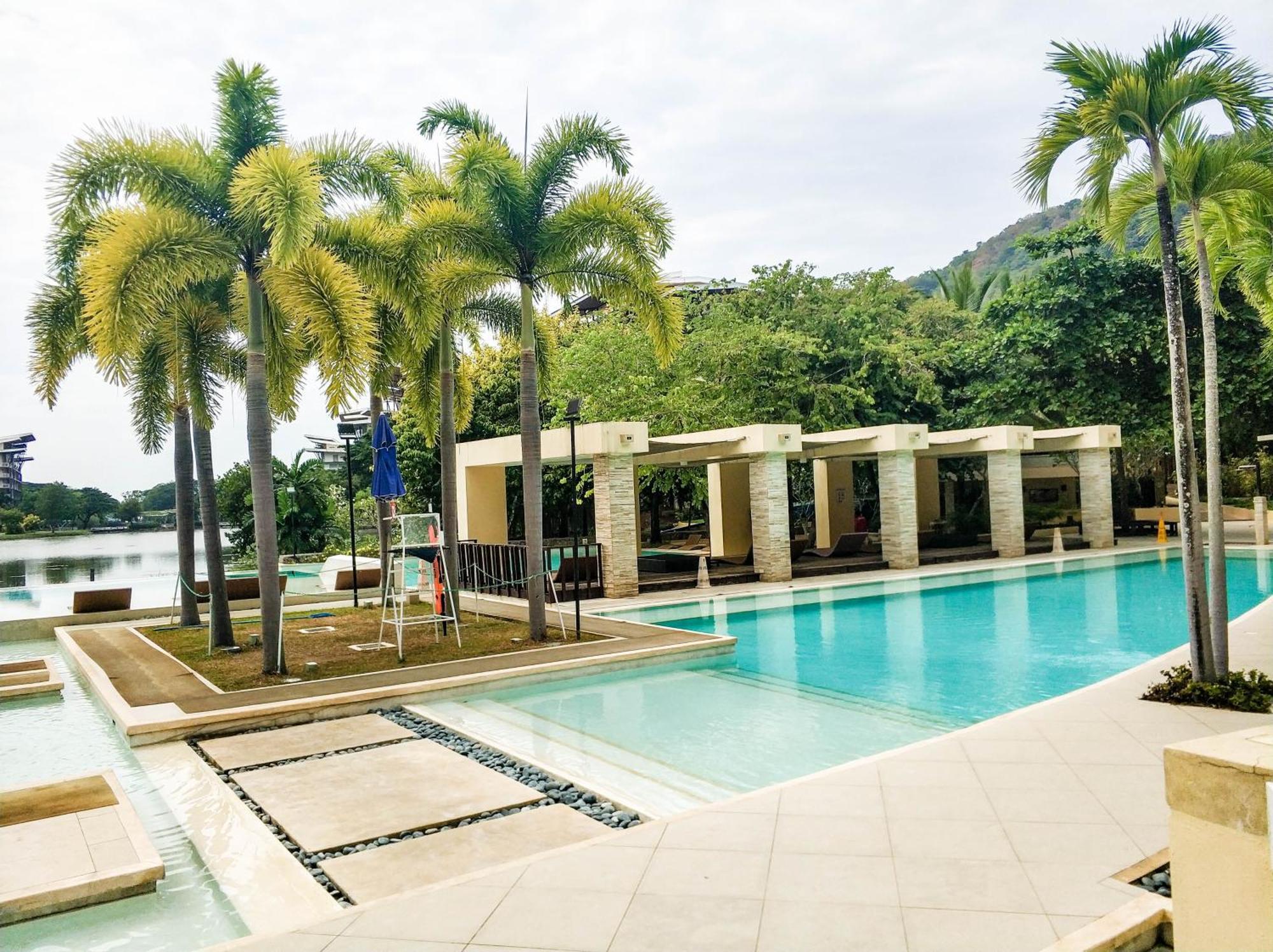 Beach Getaway At Pico De Loro Hamilo Coast Nasugbu Batangas Εξωτερικό φωτογραφία